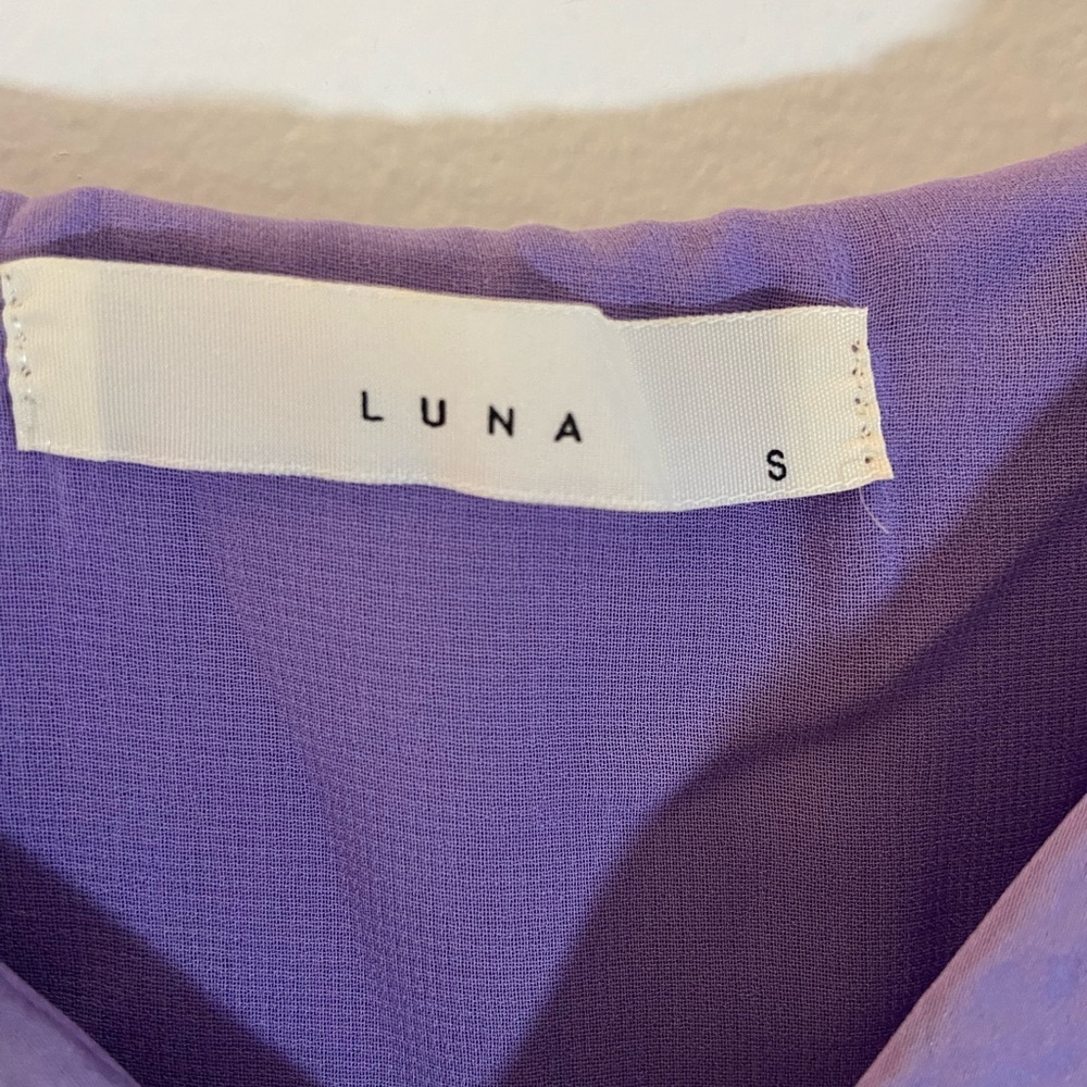 Luna, soft purple, spaghetti strap, wedding elegance, light, flowy dress. - Picture 6 of 7